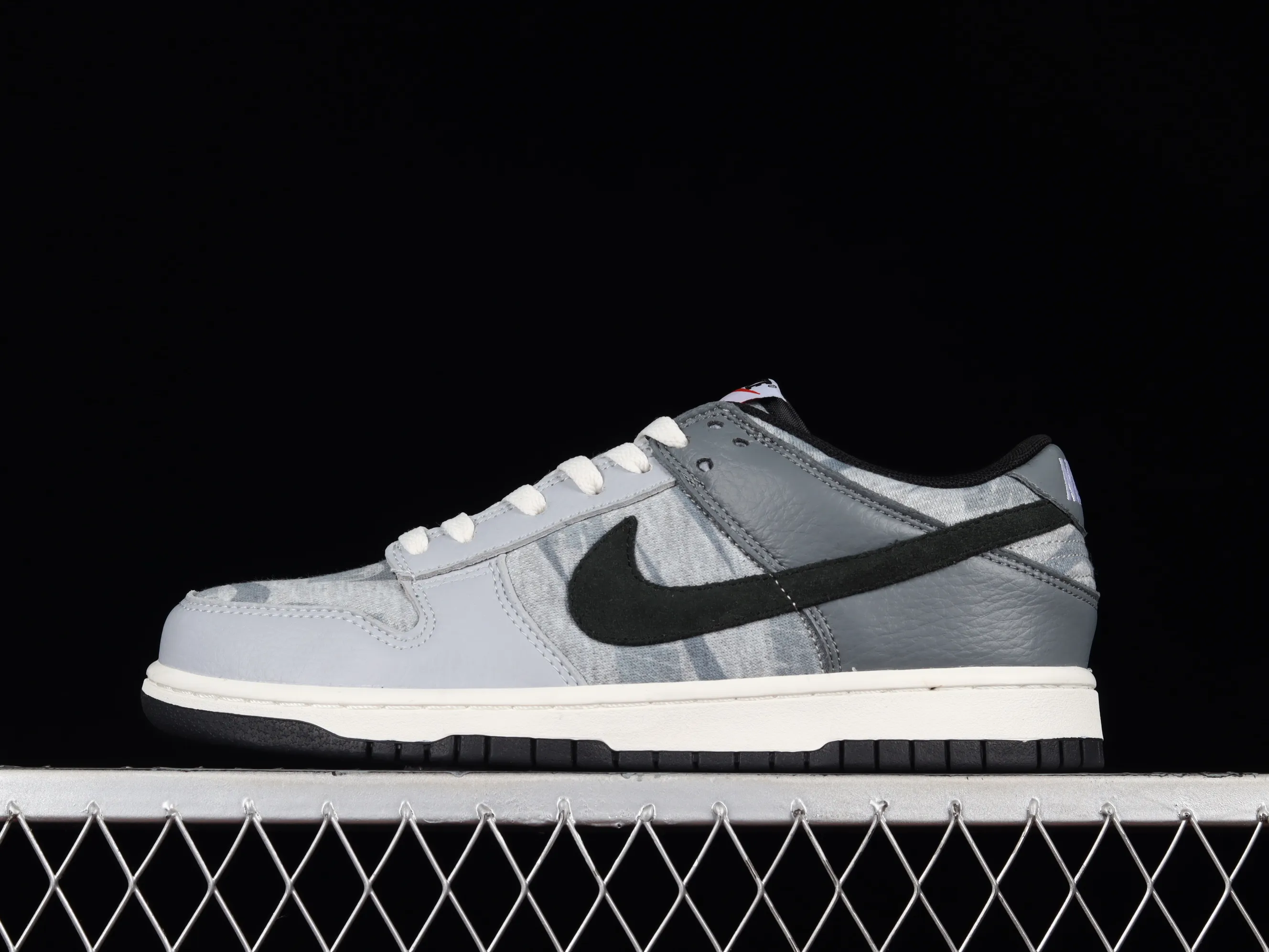 All categories Nk SB Dunk series Nk SB Dunk Low low-top sneakers Nk Dunk low SB smashed backboard fashion casual sneakers DQ5015-063